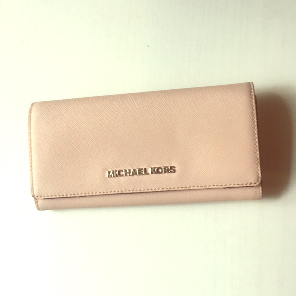 Michael Kors pink wallet